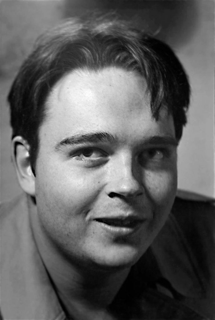Peter-1.jpg Peter-1.jpg