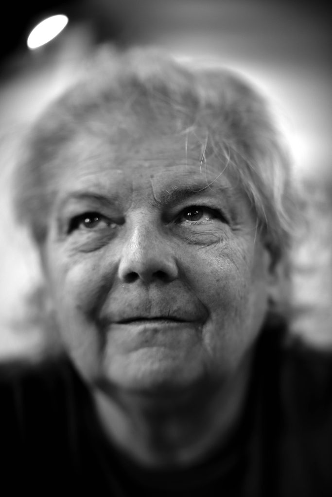 Mary Mary_4401.jpg